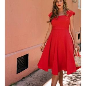 Gal Meets Glam Red Crepe Dress - Sz 2